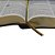 Bíblia de Estudo Genebra Letra Grande capa Vinho Luxo - Imagem 10