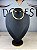 Expositor Grande Busto para Corrente 40 x 28 cm - Courvin Premium - Preto com Friso Dourado - Imagem 3