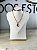 Expositor Médio Busto para Corrente Eloyse 23 x 30 cm - Courvin Premium - Off-White com Friso Dourado - Imagem 5