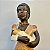 Escultura Mãe com Criança  35 cm | Zezinha | Coqueiro do Campo - Imagem 2
