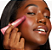 blush tape™ satin liquid blush - Imagem 4