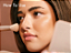 Summer Fridays The Bronzer Brush - Imagem 3