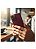 Skin Premium Vinho Compativel Com Iphone 18 Pro - Imagem 4