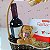 Cesta Porta Vinho Happy Hour com Ferrero Rocher e Raffaello - Imagem 4