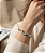 Bracelete Rígido em Aço Inoxidável Prateado – Design Orgânico Ondulado - Imagem 1