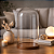 Redoma de vidro lisa com base de madeira Jequitibá - grande - Imagem 1