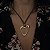 Colar Coração Boho com cordão de couro marrom. - Imagem 2