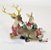 Enfeite Decorativo de Resina Rena Deitada com Animais - Ref 1017684 Cromus Natal - Imagem 1