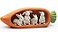 Coelhos de Resina Dentro da Cenoura 35x12cm - Coleção Color Baby - Ref 1014731 Cromus - Imagem 1