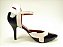 Scarpin Alto Chic Preto e Branco Verniz Fivela Tornozelo - Imagem 5