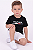 Conjunto Infantil Tommy Hilfiger Camiseta Preta e Bermuda Branca - Imagem 2