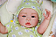 Bebê Reborn Menina Shyann 43 Cm Olhos Abertos Muito Fofa E Realista Acompanha Lindo Enxoval E Chupeta - Imagem 4