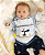 Bebê Reborn Menino Kylin 51 Cm Olhos Abertos Artesanal Super Realista Acompanha Enxoval Promoção - Imagem 4