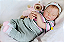 Bebê Reborn Menina Gemma 49 Cm Olhos Fechados Bebê Quase Real Acompanha Lindo Enxoval - Imagem 3