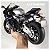 Miniatura Yamaha YZF-R1M Escala 1:6 - 34 cm | Spray, Aceleração, Controle Remoto + Embalagem Presente - Imagem 9