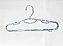 200 Cabides juvenil acrílico  cristal com cavas, antiderrapante e espaço para lenço / cachecol - 19(A) x 37 (L) x 0,9 (D) cm - PRONTA ENTREGA - Imagem 1