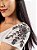 Tshirt Feminina Decote V Off White Camélia - Imagem 3