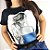 Camiseta Feminina T-Shirt Luxo Preta com Acessórios Estampa Mulher Vestido Azul - Imagem 5