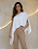 Blusa Capa feminina acompanha TOP estilosa varias formas de usar moda influencer - Imagem 3