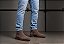 Bota Chelsea Masculina Zíper Lateral Couro Camurça Marrom Barcelona Design - Imagem 2