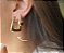 Argola Triangular G Lisa Banhado a Ouro 18k - Imagem 2