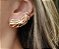 BRINCO EAR CUFF LISO COM ZIRCÔNIAS CRAVEJADAS BANHADA A OURO - Imagem 2