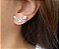 BRINCO EAR CUFF COM CORAÇÃO CENTRAL BANHADO A RÓDIO - Imagem 2