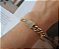 PULSEIRA EM MALHA GROUMET COM PINGENTE RETANGULAR BANHADA A OURO - Imagem 3