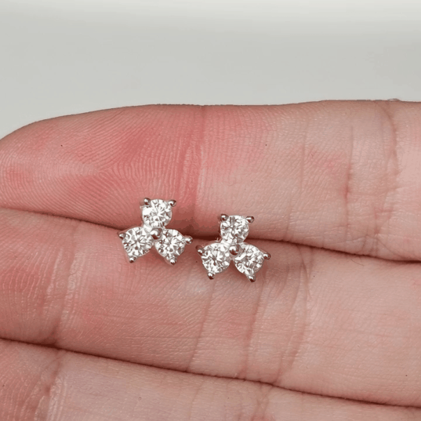 Brinco Moissanite Flor Prata925 - Imagem 5