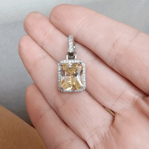 Pingente Yellow Fancy Cravejado 20mm - Imagem 3