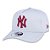 Boné New York Yankees 940 Veranito Logo Cinza/Vermelho - New Era - Imagem 1