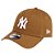 Boné New Era 940 New York Yankees Basic Caqui Masculino - Imagem 1