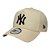 Boné New Era 940 A-Frame New York Yankees Side Patch Bege - Imagem 1