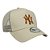 Boné New Era New 940 A-Frame New York Yankees Trucker Bege - Imagem 4
