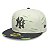 Boné New Era 5950 New York Yankees Off White e Verde - Imagem 1