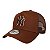 Boné New Era Outline Ef Trucker New York Yankees Marrom - Imagem 1