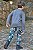 BLUSA DE MOLETOM CINZA E CALÇA JOGGER CAMUFLADA LUC.BOO - Imagem 2