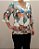 Blusa de malha fria estampada com Manga 3/4 e decote em V - Imagem 1