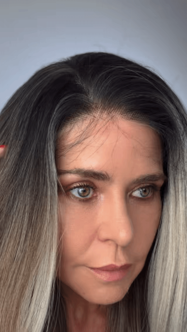 Lace Clarissa - Peruca Lace Front Fibra Premium Loira 60 cm - Aparência Natural - Imagem 10