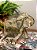 Elefante - Madeira - Pintado à mão - Bege e Dourado - 19CM - Imagem 1