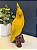 Escultura Cacatua - Decorativa - Cerâmica - Amarelo e Marrom - Imagem 1