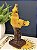 Escultura Cacatua - Decorativa - Cerâmica - Amarelo e Marrom - Imagem 2