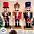 Kit Boneco Soldado Quebra Nozes de Madeira - 15cm - Verde, Azul e Vermelho - 3 unidades - Rizzo - Rizzo - Imagem 4