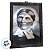 Enfeite Decorativo de Halloween - Quadro Holográfico Velha/Zumbi - 34x47cm - 1 unidade - Rizzo - Imagem 3