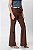 CALÇA FLARE SUEDE BIA CHOCOLATE SAUCE - Imagem 6