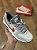 NIKE AIR MAX COMMAND (cinza/vermelho) - Imagem 2