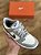 NIKE DUNK LOW GS (Light Carbon) - Imagem 2