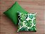 Kit duas Capas Folhagem tropical 45x45cm - Imagem 1