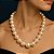 Colar de Pérolas BP Accessories – Elegância Clássica com Toque Contemporâneo - Imagem 1