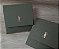 Envelope Quadrado Verde Oliva com iniciais em Hot Stamping - Imagem 3